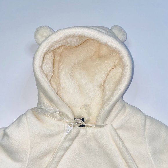 Baby Gap Ivory Fleece and Sherpa lined Bunting Suit Size 6-12 months - Picture 3 of 6